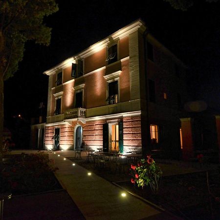 Villa Accini Монтероссо-аль-Маре Екстер'єр фото